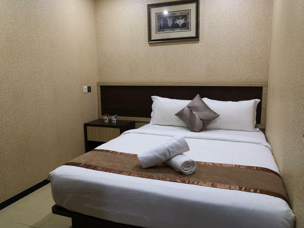Hotel Grand Palace Ampang Ampang  Exterior foto