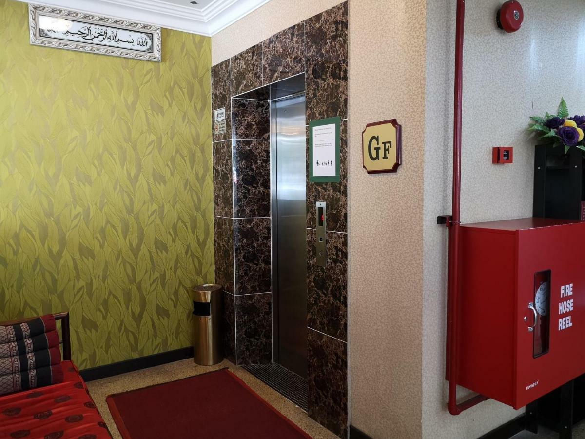 Hotel Grand Palace Ampang Ampang  Exterior foto